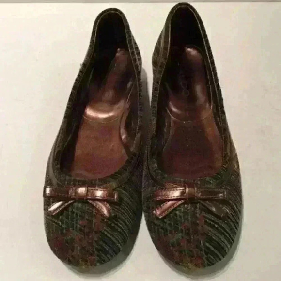 Aldo Womans Flats Sz 38 7.5 Floral Carpet Ballet vintage 90s - Picture 2 of 9